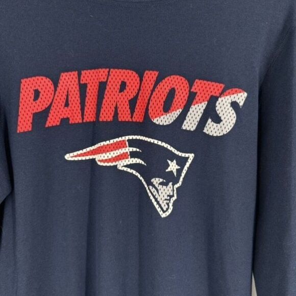 Nike Dri- Fit New England Patriots Long Sleeve Navy Blue T-Shirt Small  unisex - Picture 4 of 10